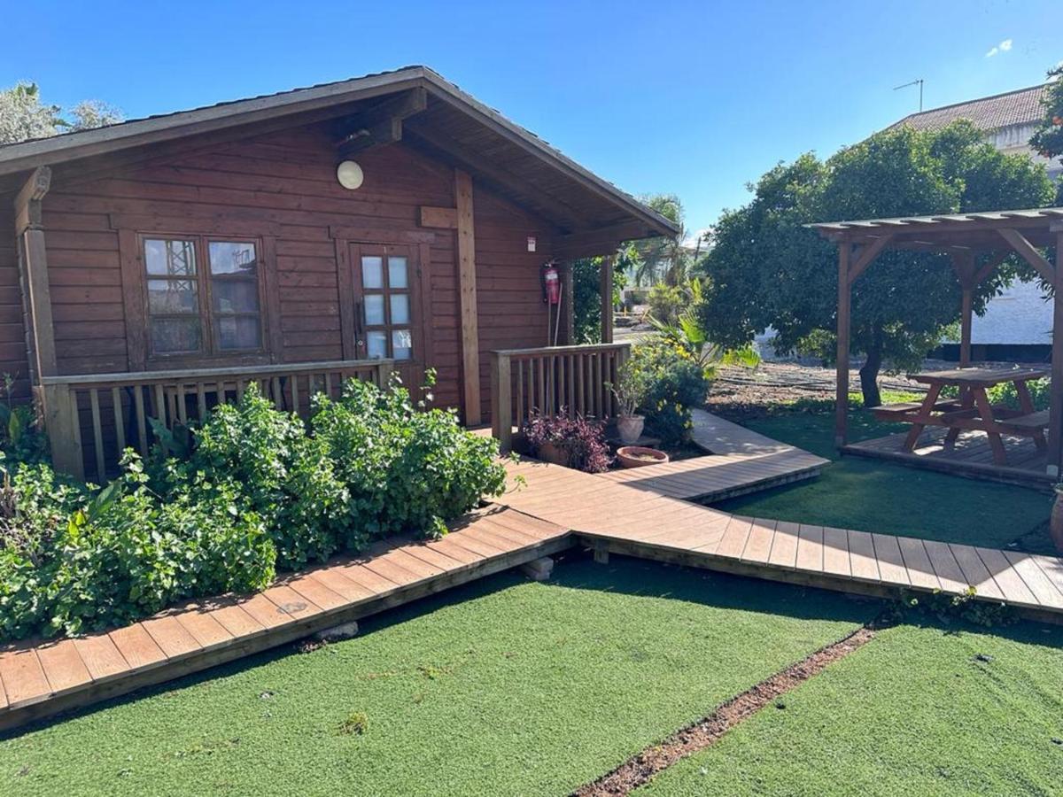 Arbel Holiday Homes Екстериор снимка