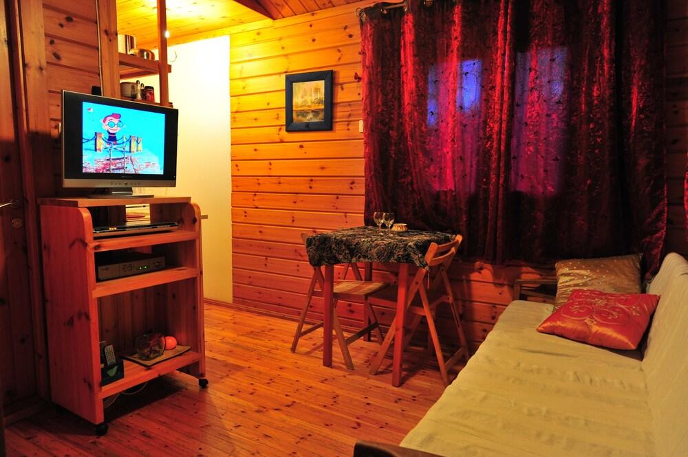Arbel Holiday Homes Екстериор снимка