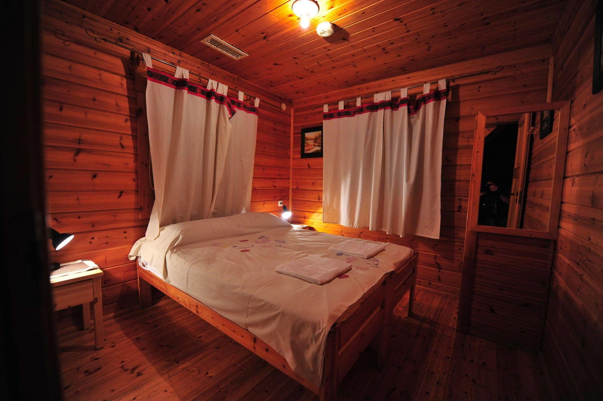 Arbel Holiday Homes Екстериор снимка